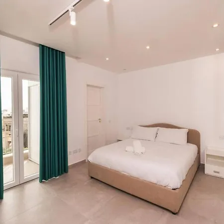 شقة Swieqi 3 Bedroom 5 Is-Swieqi